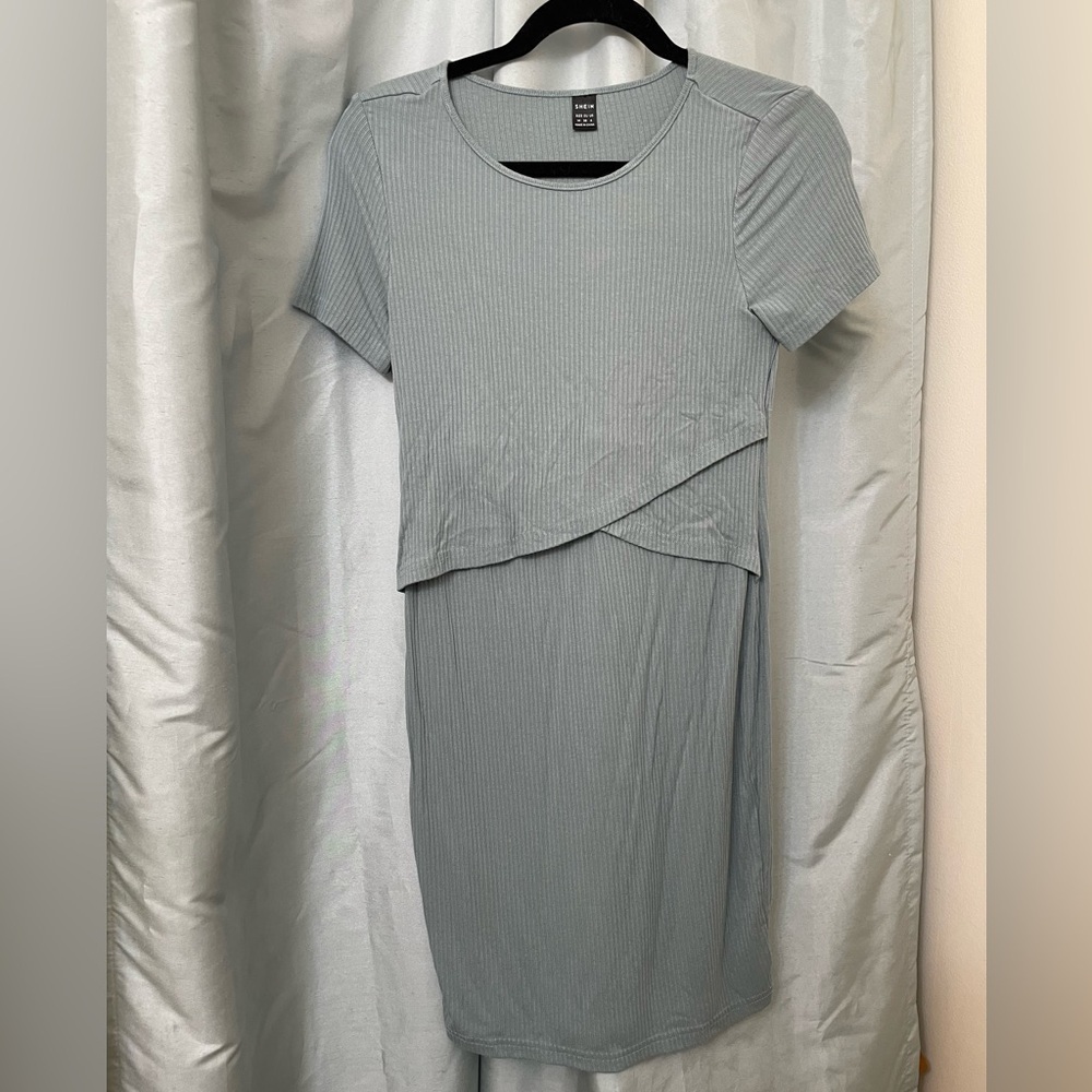 Light blueish grey maternity dress